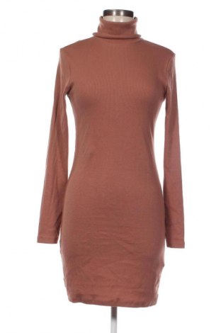 Šaty  Sinsay, Velikost L, Barva Popelavě růžová, Cena  79,00 Kč