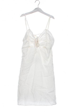 Ruha Sinsay, Méret M, Szín Fehér, Ár 2 579 Ft