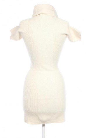 Рокля Stefanel, Размер XS, Цвят Екрю, Цена 22,49 €