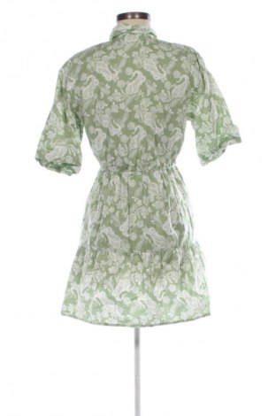 Šaty  Stradivarius, Velikost M, Barva Vícebarevné, Cena  289,00 Kč