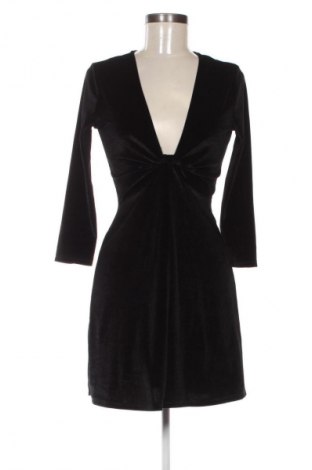 Šaty  Stradivarius, Velikost S, Barva Černá, Cena  69,00 Kč