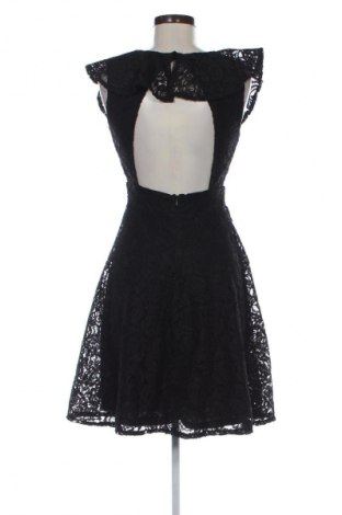 Sukienka TFNC London, Rozmiar M, Kolor Czarny, Cena 44,99 zł