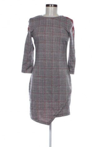 Šaty  Terranova, Velikost M, Barva Vícebarevné, Cena  59,00 Kč