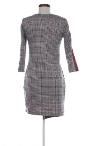 Šaty  Terranova, Velikost M, Barva Vícebarevné, Cena  59,00 Kč