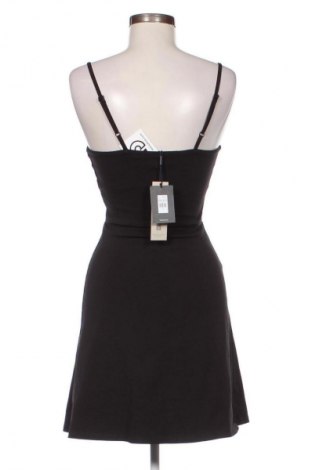 Рокля Tommy Jeans, Размер XS, Цвят Черен, Цена 51,12 €