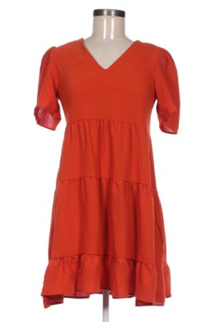 Sukienka Trendyol, Rozmiar XS, Kolor Czerwony, Cena 26,79 zł