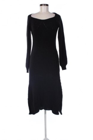 Sukienka Trendyol, Rozmiar M, Kolor Czarny, Cena 28,99 zł