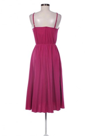 Šaty  Trendyol, Velikost M, Barva Růžová, Cena  489,00 Kč