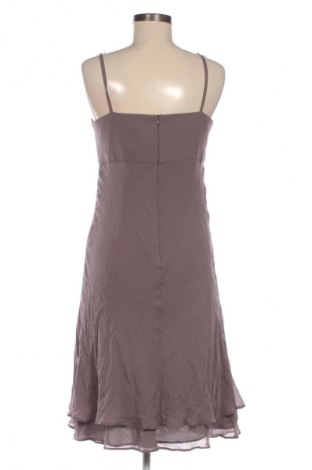 Kleid Un Deux Trois, Größe M, Farbe Aschrosa, Preis 18,99 €