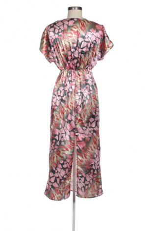 Šaty  Unbranded, Velikost S, Barva Vícebarevné, Cena  146,00 Kč