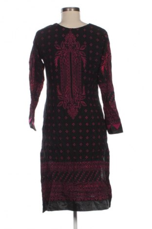 Šaty  Unbranded, Velikost M, Barva Vícebarevné, Cena  129,00 Kč