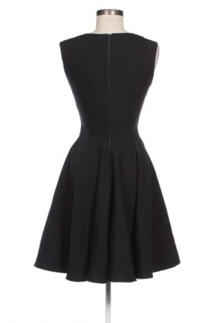 Ruha Unbranded, Méret M, Szín Fekete, Ár 4 809 Ft