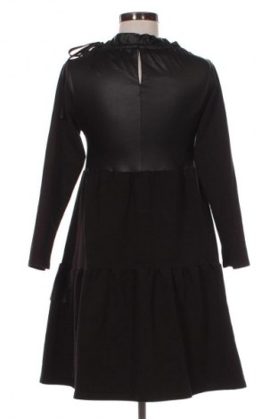 Φόρεμα Unbranded, Μέγεθος S, Χρώμα Μαύρο, Τιμή 6,30 €