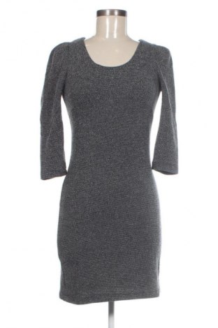 Šaty  VILA, Velikost S, Barva Vícebarevné, Cena  49,00 Kč