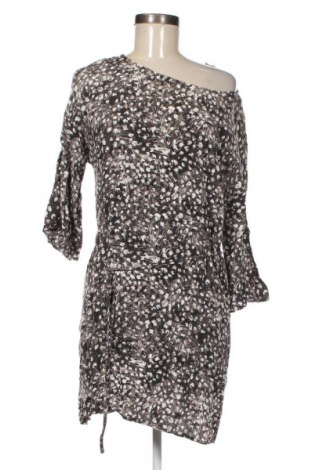 Šaty  VILA, Velikost S, Barva Vícebarevné, Cena  209,00 Kč