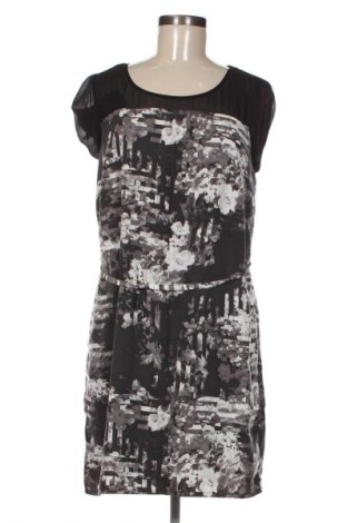 Šaty  VILA, Velikost L, Barva Vícebarevné, Cena  249,00 Kč