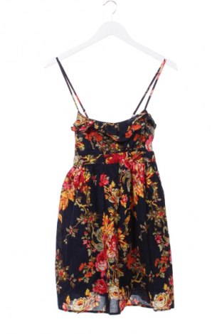 Šaty  Xhilaration, Velikost M, Barva Vícebarevné, Cena  69,00 Kč