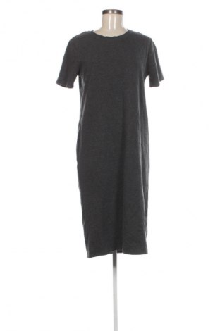 Rochie Zara, Mărime M, Culoare Gri, Preț 94,99 Lei