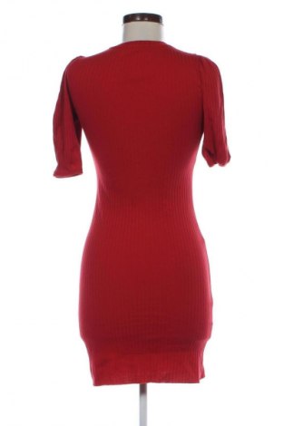 Šaty  Zara, Velikost M, Barva Červená, Cena  419,00 Kč