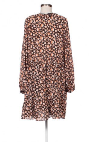 Рокля Zara, Размер L, Цвят Многоцветен, Цена 12,27 €