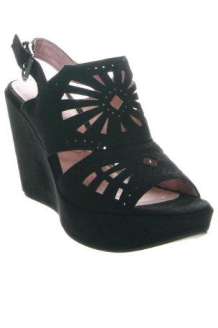 Sandále Chattawak, Veľkosť 37, Farba Čierna, Cena  25,95 €