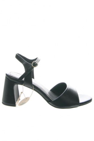 Sandały Marco Tozzi, Rozmiar 39, Kolor Czarny, Cena 175,99 zł