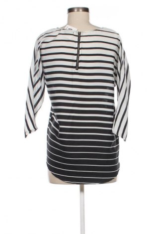 Дамска блуза Unbranded, Размер M, Цвят Многоцветен, Цена 18,40 €