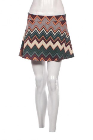 Γυναικείο κοντό παντελόνι Unbranded, Μέγεθος S, Χρώμα Πολύχρωμο, Τιμή 1,99 €