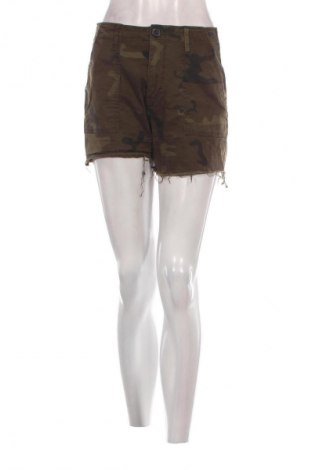 Damen Shorts Fb Sister, Größe M, Farbe Mehrfarbig, Preis € 3,99