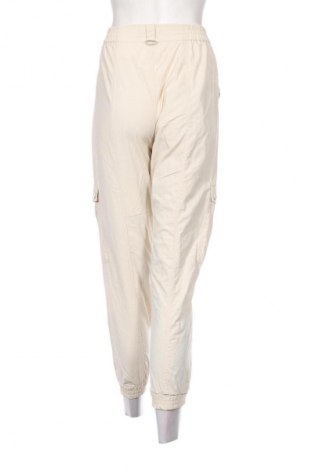 Γυναικείο παντελόνι Bershka, Μέγεθος S, Χρώμα Εκρού, Τιμή 21,99 €