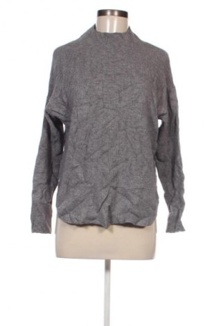 Dámský svetr Unbranded, Velikost M, Barva Šedá, Cena  99,00 Kč