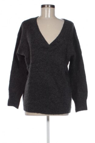 Dámský svetr H&M L.O.G.G., Velikost S, Barva Šedá, Cena  129,00 Kč, #129553410