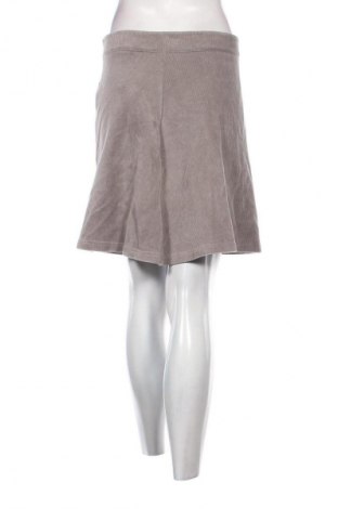 Пола Unbranded, Размер M, Цвят Сив, Цена 2,04 €