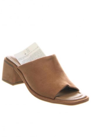 Pantofle Amazon Essentials, Velikost 38, Barva Oranžová, Cena  439,00 Kč