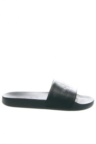 Чехли Calvin Klein Jeans, Размер 39, Цвят Черен, Цена 38,85 €, #134067655