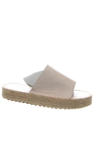 Japonki RunnerBoss, Rozmiar 38, Kolor ecru, Cena 83,99 zł