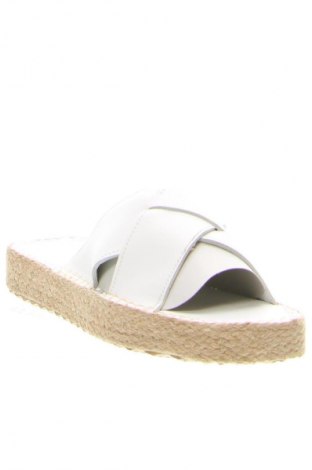 Papuče RunnerBoss, Veľkosť 39, Farba Biela, Cena  27,95 €