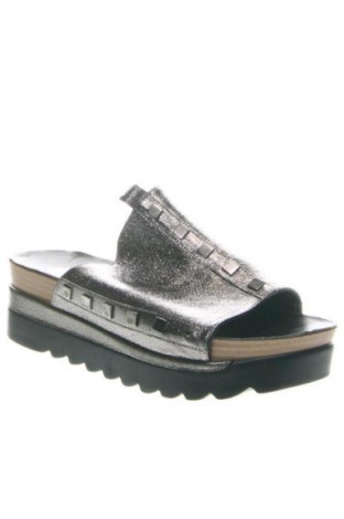 Γυναικείες παντόφλες Unbranded, Μέγεθος 39, Χρώμα Ασημί, Τιμή 31,99 €