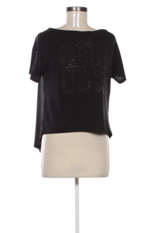 Γυναικεία μπλούζα Bershka, Μέγεθος S, Χρώμα Μαύρο, Τιμή 6,99 €