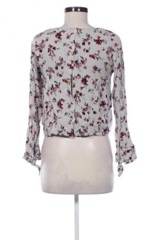 Dámská halenka Bershka, Velikost S, Barva Vícebarevné, Cena  49,00 Kč