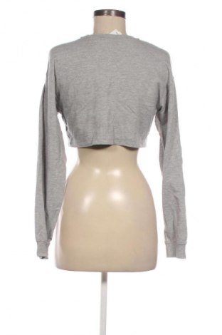 Dámská halenka Bershka, Velikost XS, Barva Šedá, Cena  149,00 Kč