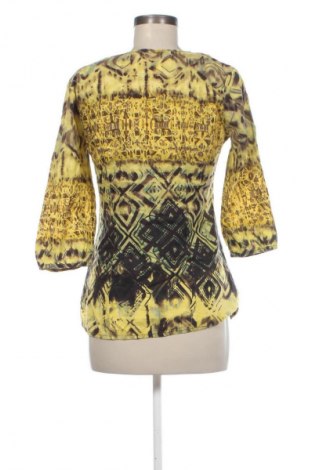 Γυναικεία μπλούζα Gin Tonic, Μέγεθος S, Χρώμα Πολύχρωμο, Τιμή 8,99 €