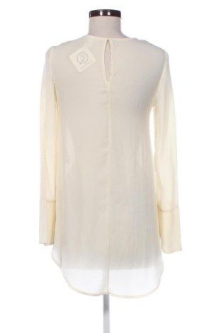 Dámská halenka H&M, Velikost XS, Barva Krémová, Cena  49,00 Kč