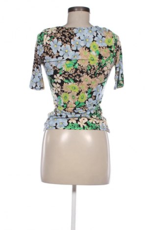 Dámská halenka H&M, Velikost XS, Barva Vícebarevné, Cena  199,00 Kč