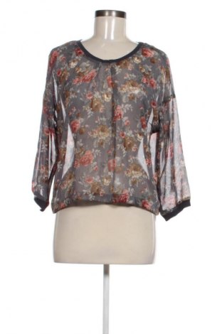 Dámská halenka Havana, Velikost S, Barva Vícebarevné, Cena  49,00 Kč