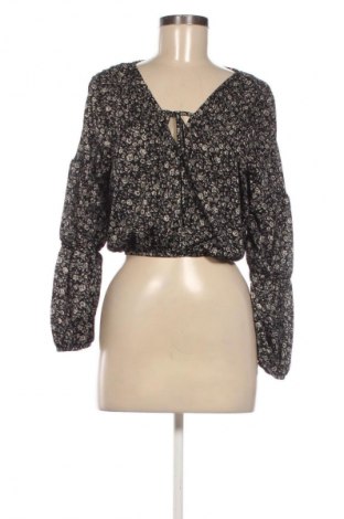 Dámská halenka Pull&Bear, Velikost S, Barva Vícebarevné, Cena  49,00 Kč