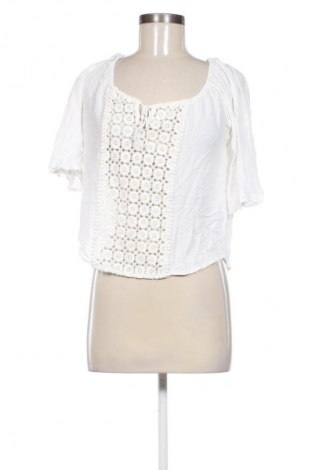 Bluzka damska Pull&Bear, Rozmiar S, Kolor Biały, Cena 25,99 zł