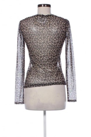 Γυναικεία μπλούζα Reserved, Μέγεθος M, Χρώμα Πολύχρωμο, Τιμή 2,99 €