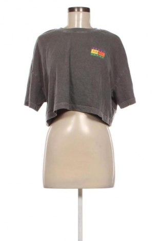 Dámská halenka Tommy Jeans, Velikost S, Barva Šedá, Cena  1 379,00 Kč, #134174372