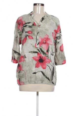 Bluză de femei Unbranded, Mărime M, Culoare Multicolor, Preț 40,99 Lei, #134146408